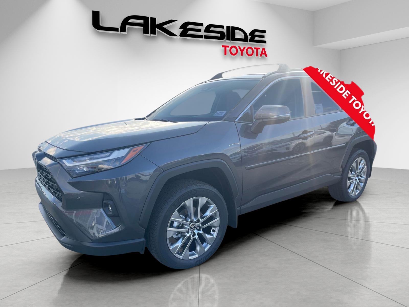 2025 Toyota RAV4 XLE Premium's photo