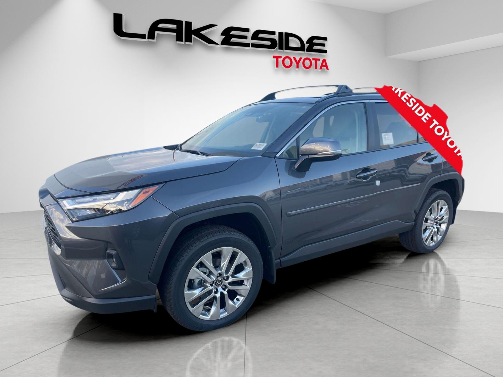 2025 Toyota RAV4 XLE Premium's photo