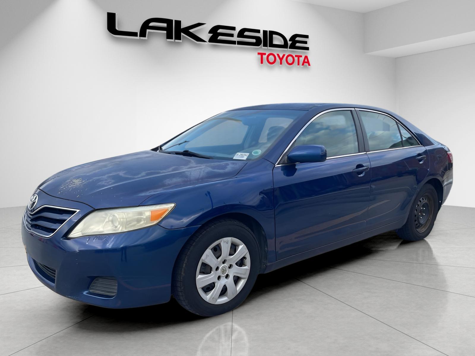 2011 Toyota Camry LE