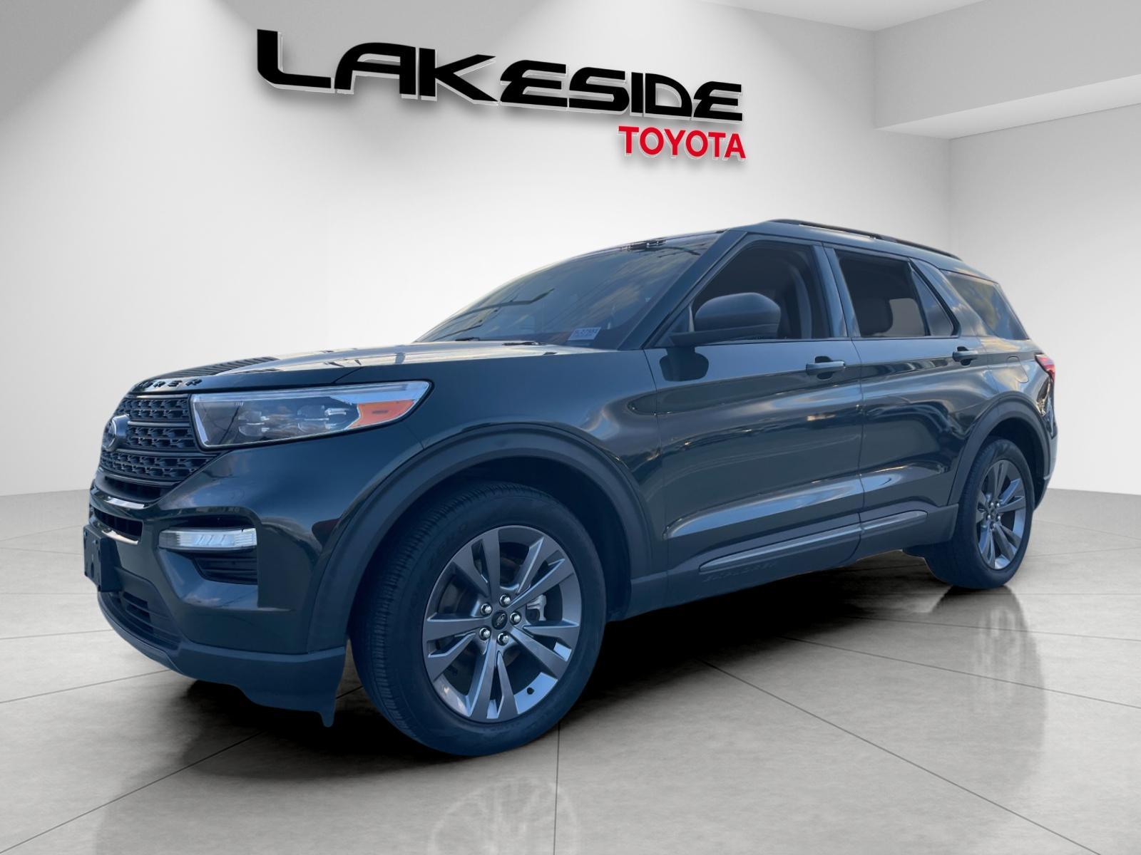 2021 Ford Explorer XLT's photo