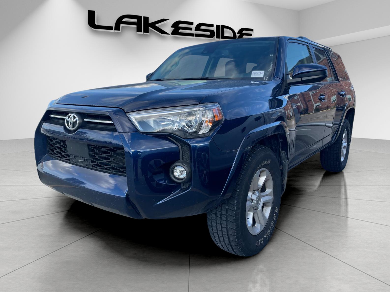 2024 Toyota 4Runner SR5's photo