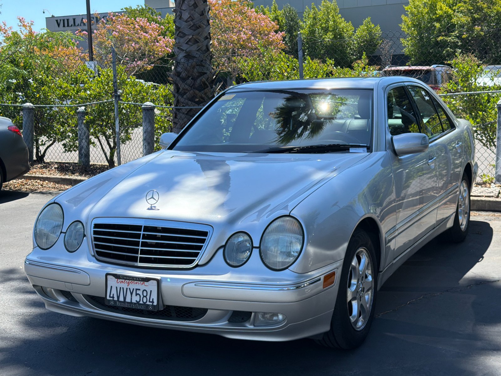 Used 2002 Tectite Gray Metallic Mercedes-Benz E 320 4D Sedan image 2