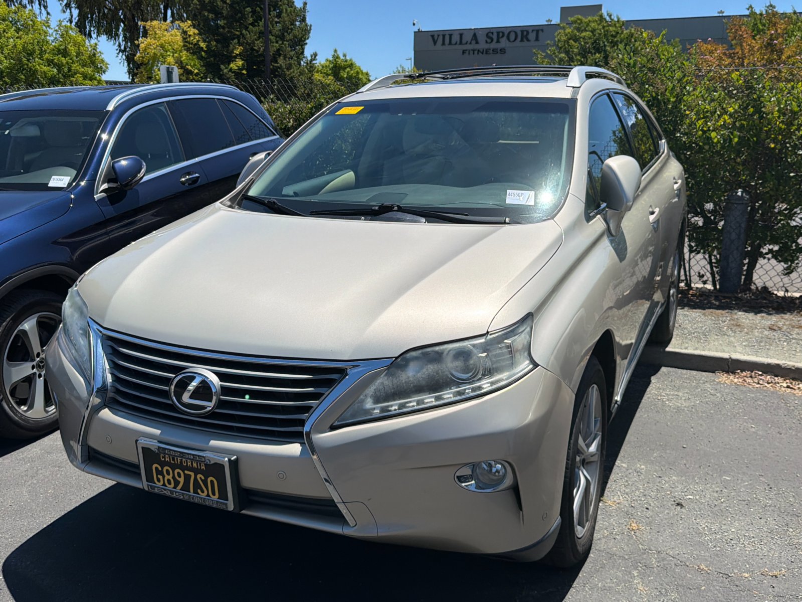 Used 2015 Cashmere Metallic Lexus 350 4D Sport Utility image 2
