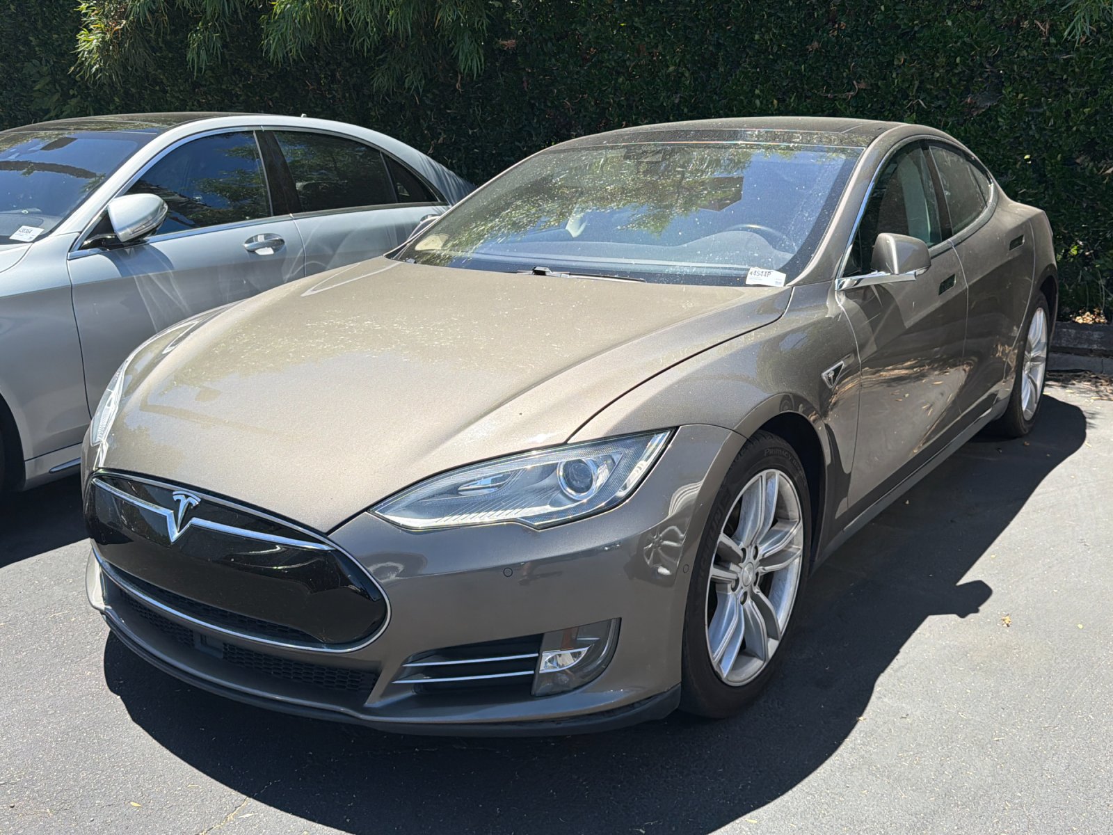 Used 2016 Tesla Model S 70 with VIN 5YJSA1E16GF131829 for sale in Pleasanton, CA