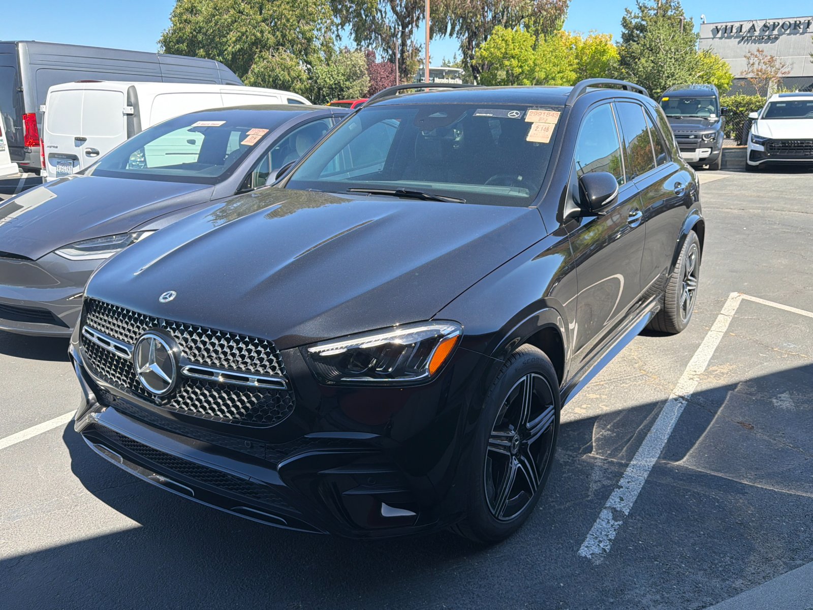 Certified Used 2025 Obsidian Black Metallic Mercedes-Benz GLE 450 4D Sport Utility 4MATIC® image 2