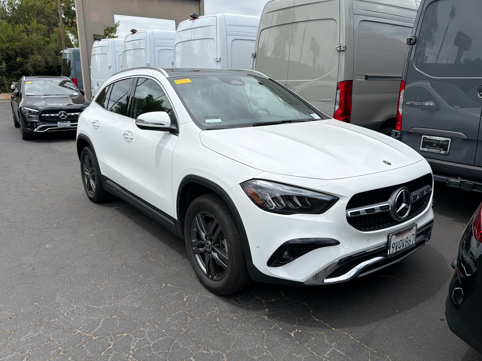 Certified Used 2026 Polar White Mercedes-Benz GLA 250 4D Sport Utility image 2