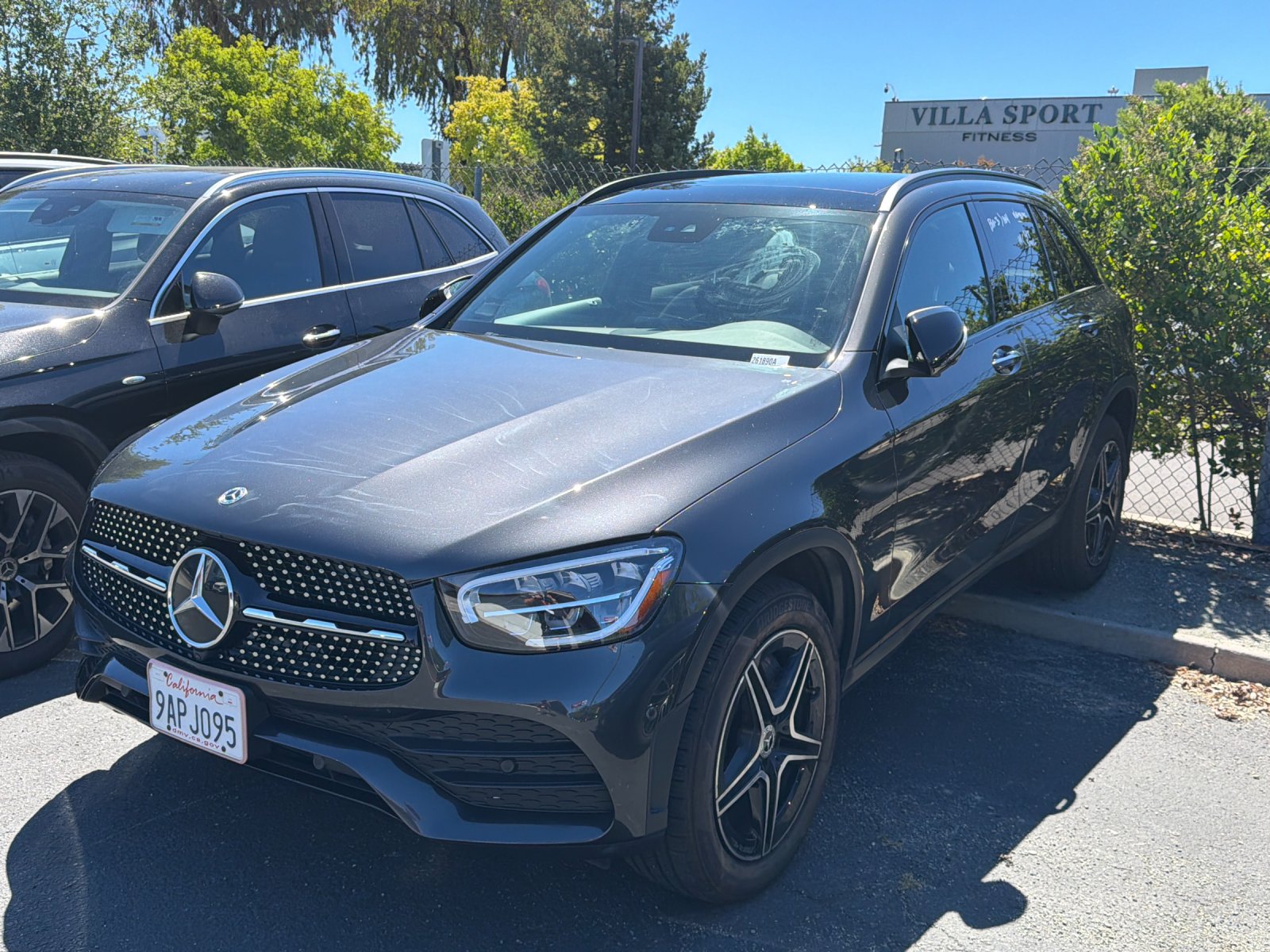 Used 2022 Graphite Grey Metallic Mercedes-Benz GLC 300 4D Sport Utility 4MATIC® image 2