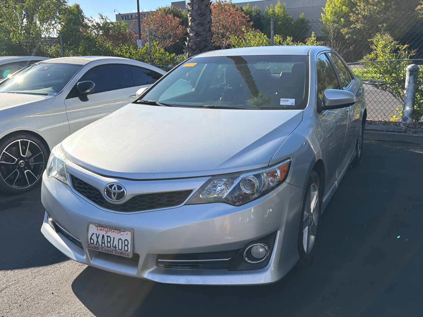 Used 2012 Classic Silver Metallic Toyota SE 4D Sedan image 2