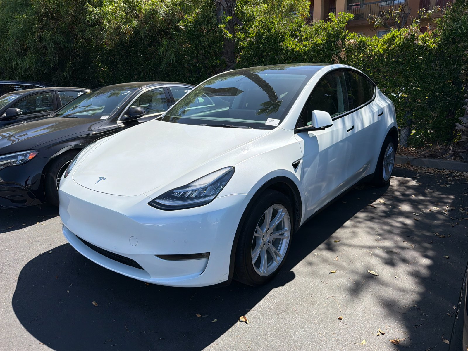 Used 2021 Tesla Model Y Long Range with VIN 5YJYGDEE9MF141960 for sale in Pleasanton, CA