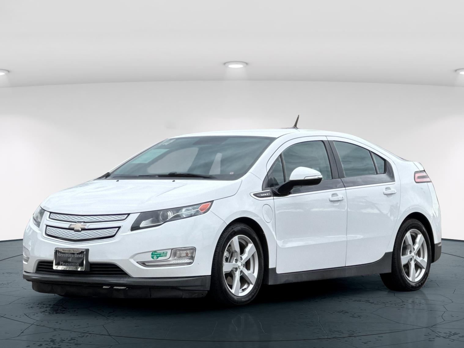 Used 2014 Chevrolet Volt Base with VIN 1G1RE6E49EU154190 for sale in Pleasanton, CA