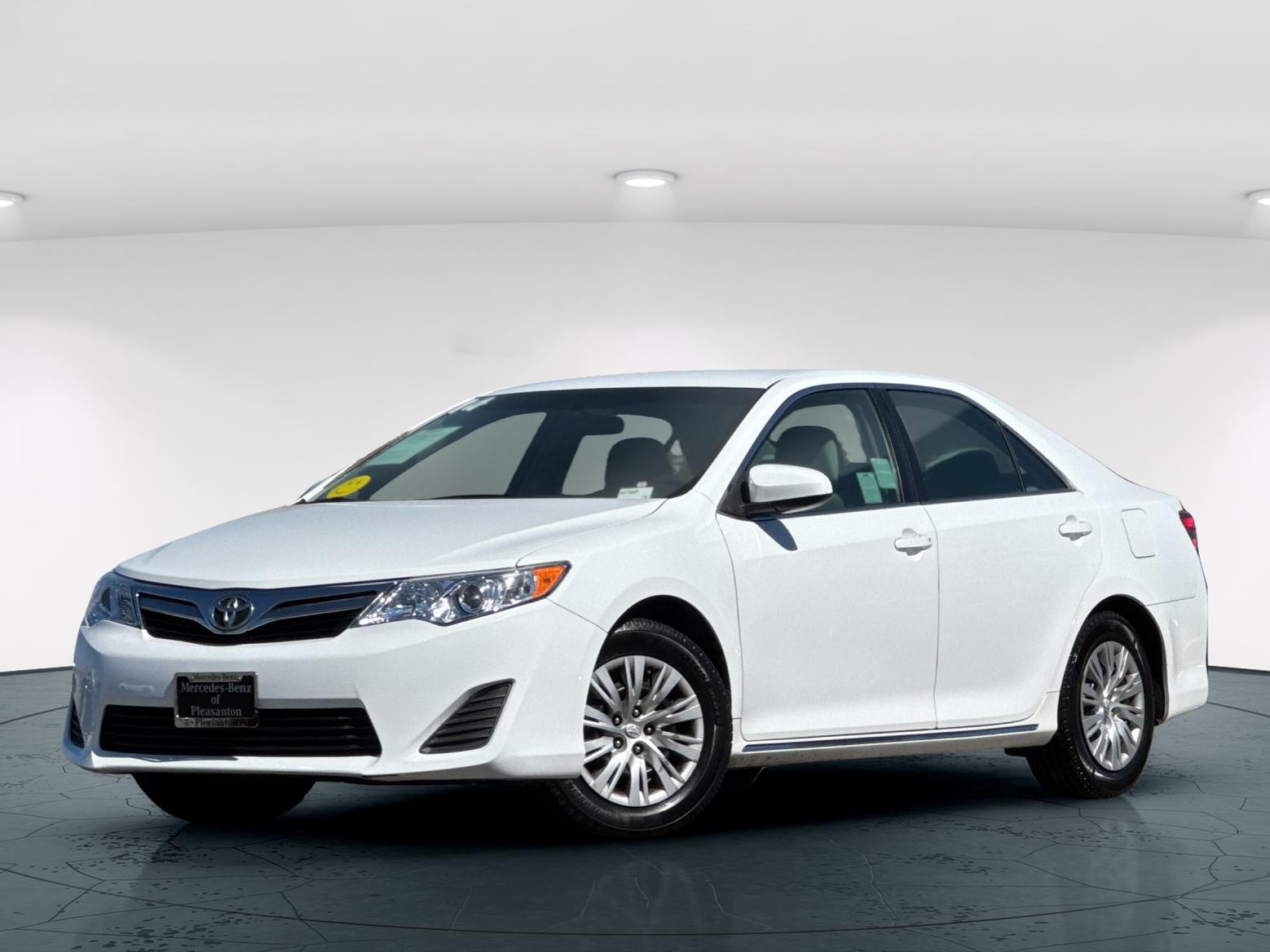 Used 2014 Toyota Camry LE with VIN 4T1BF1FK9EU375886 for sale in Pleasanton, CA
