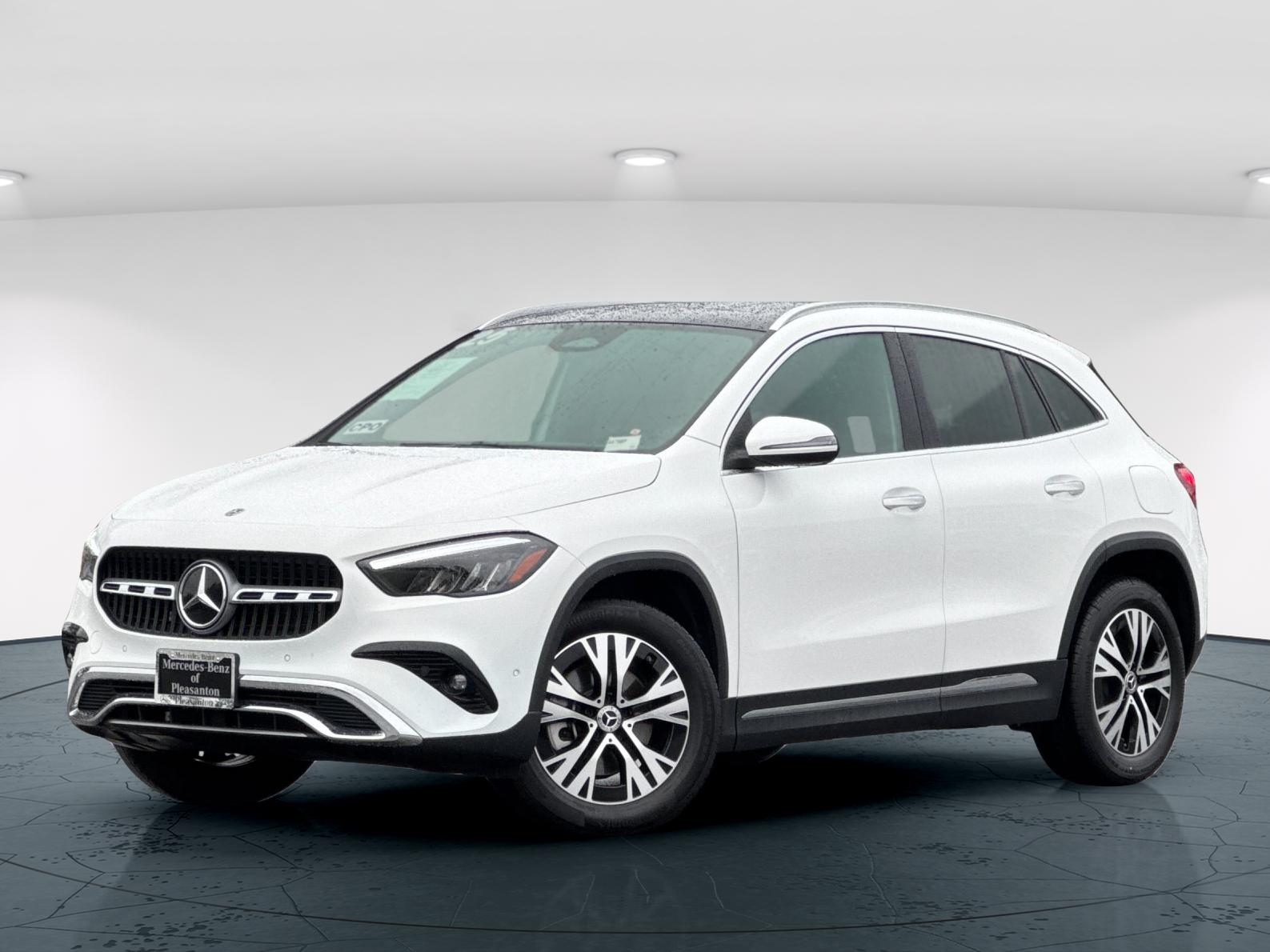 Certified Used 2025 Polar White Mercedes-Benz GLA 250 4D Sport Utility 4MATIC® image 2