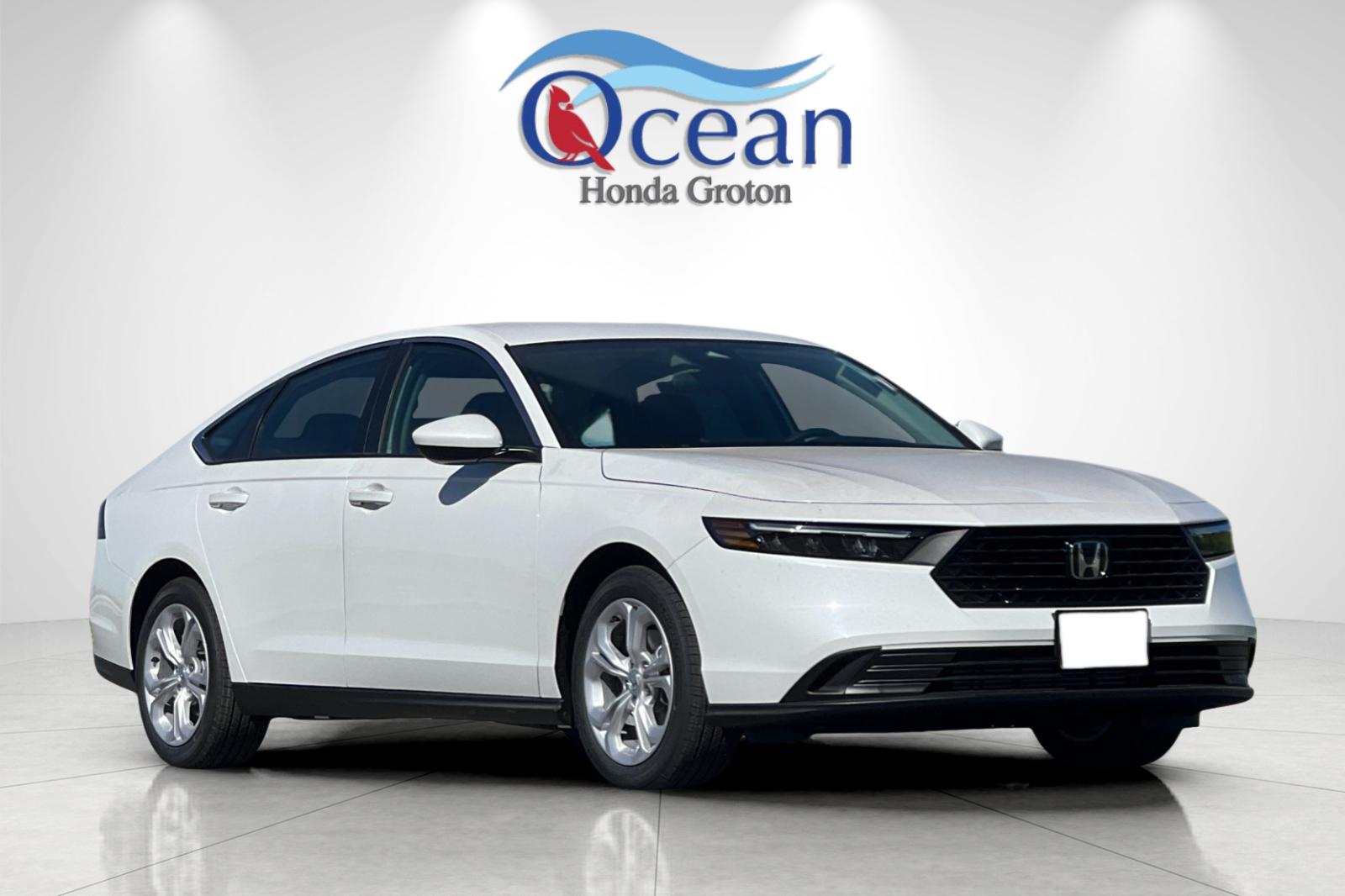 2025 Honda Accord LX photo 7