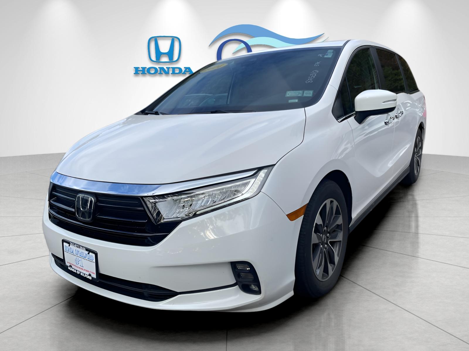 2024 Honda Odyssey EX-L's photo