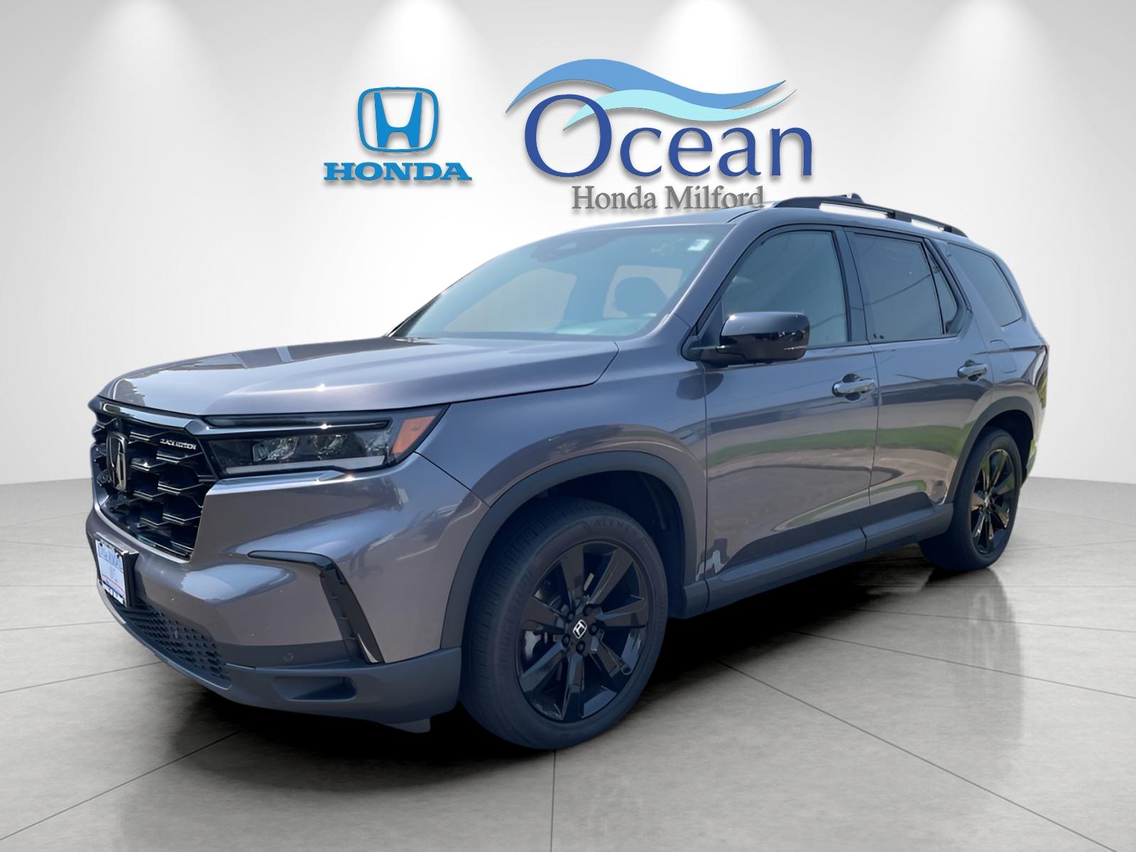 2025 Honda Pilot Black Edition's photo