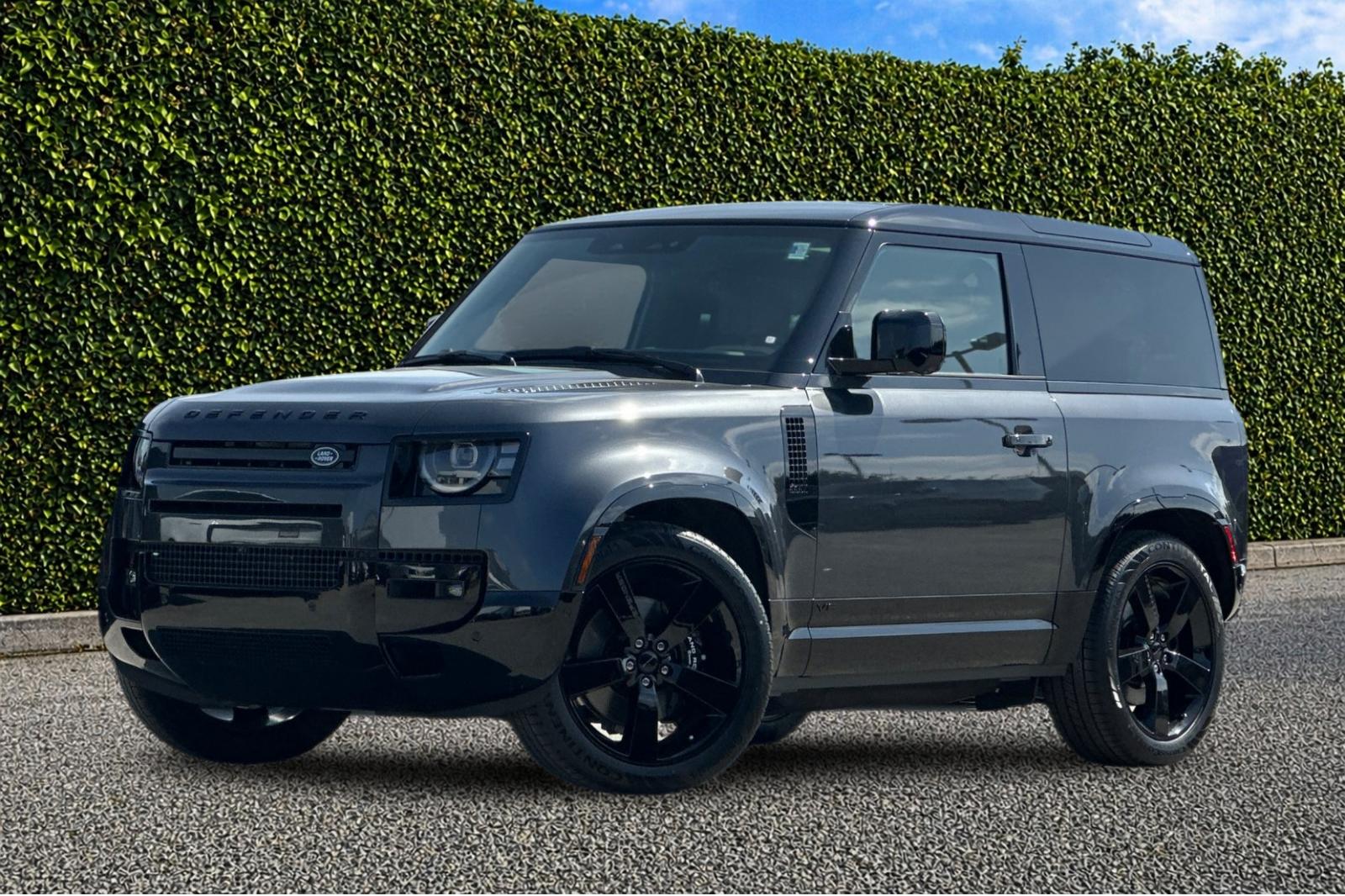 New 2026 Carpathian Grey Land Rover V8 image 2