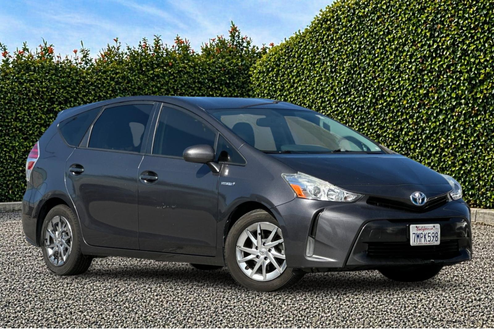 Used 2015 Gray Toyota Four image 2