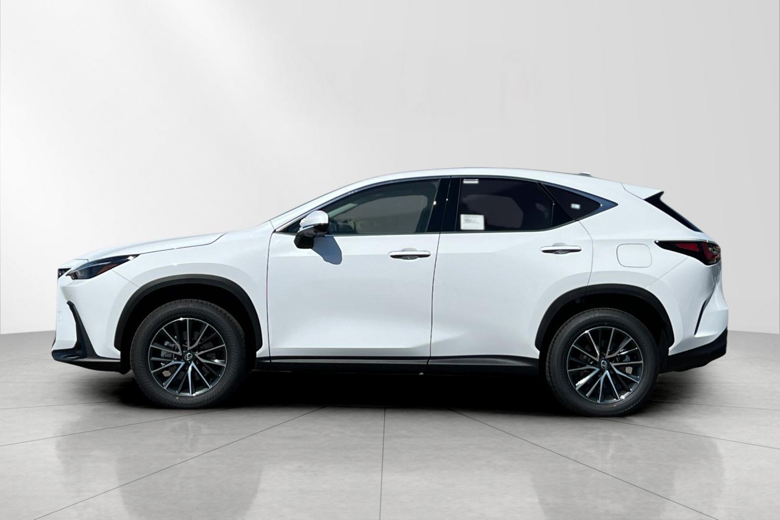2026 Lexus NX 350 Premium AWD photo 2