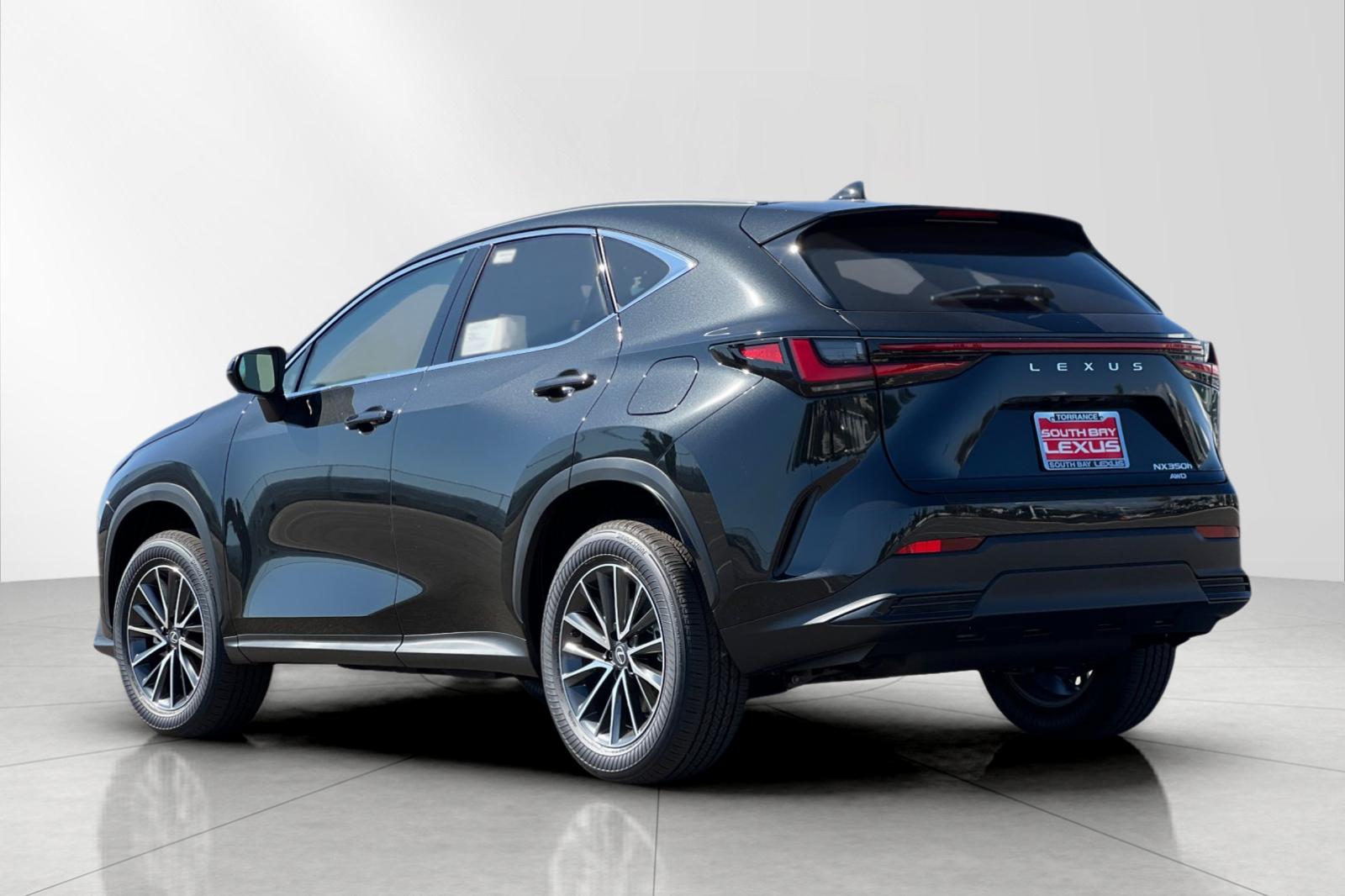 2026 Lexus NX 350h Premium AWD photo 2