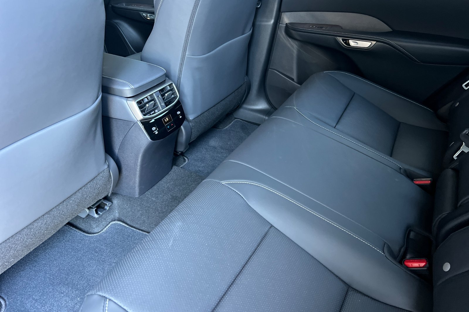2025 Lexus RX 350 Premium photo 11