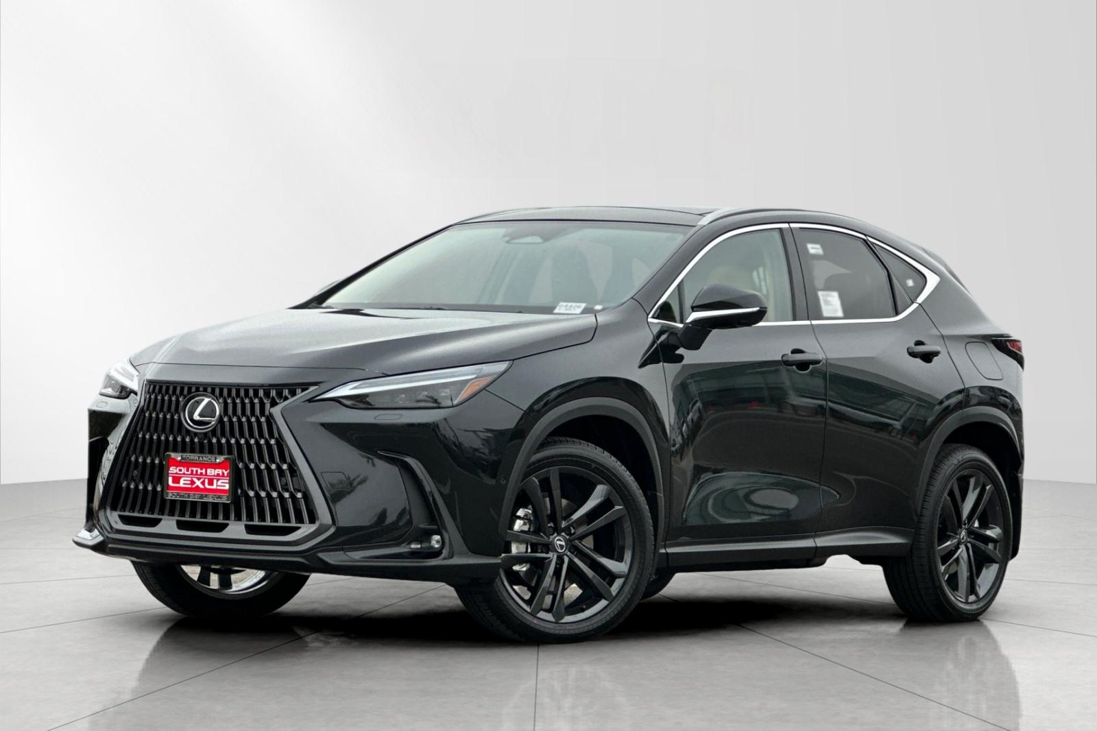 2026 Lexus NX PHEV 450h+'s photo