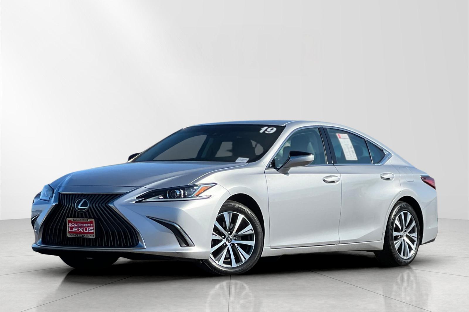 2019 Lexus ES