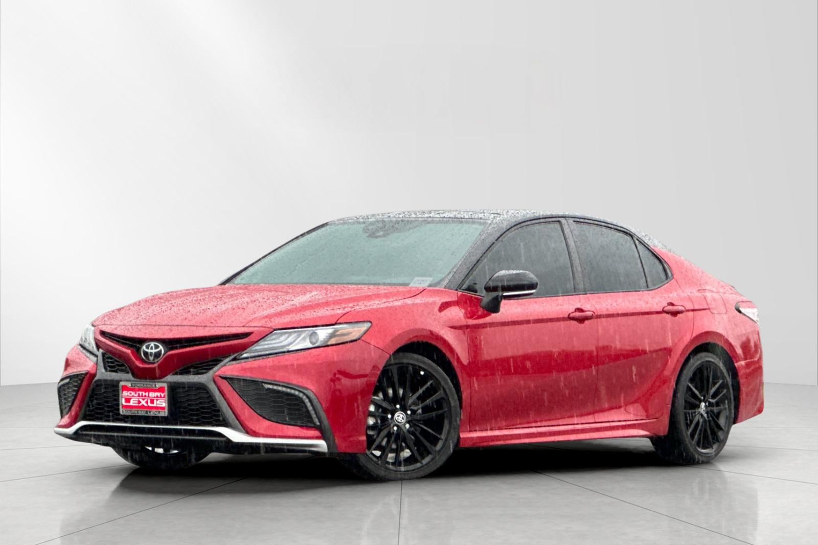 2024 Toyota Camry XSE's photo