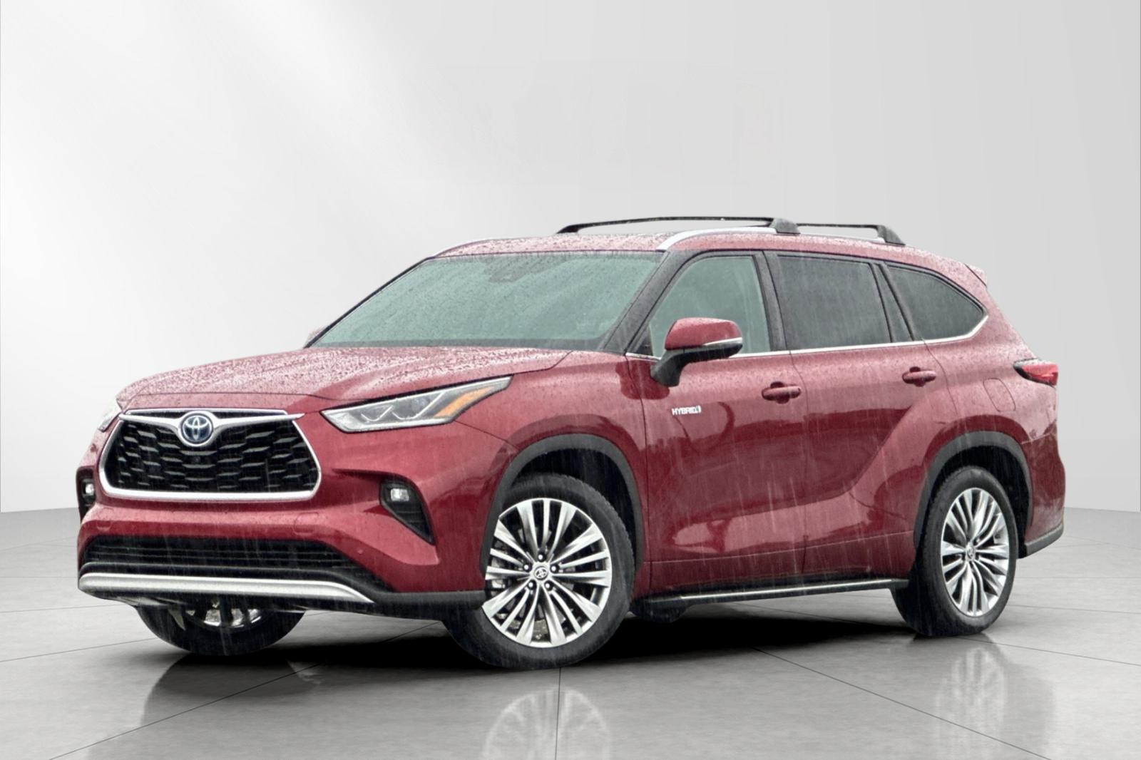 2020 Toyota Highlander Platinum's photo