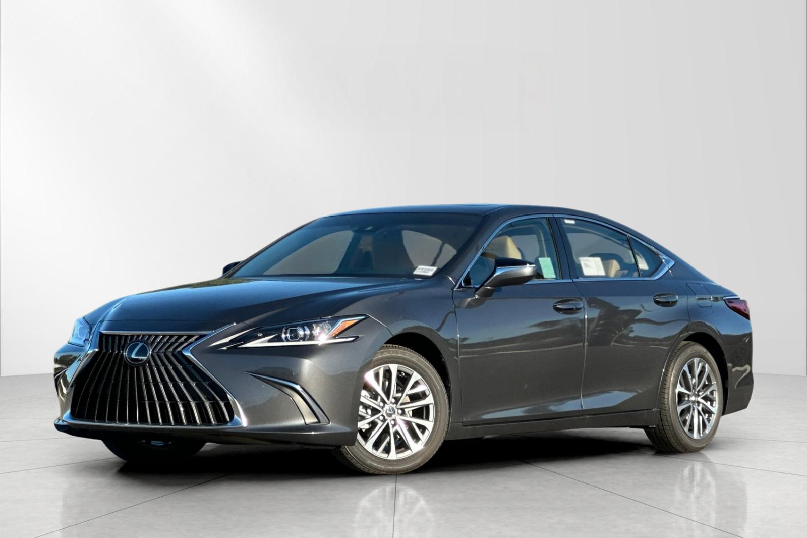 2025 Lexus ES 350's photo