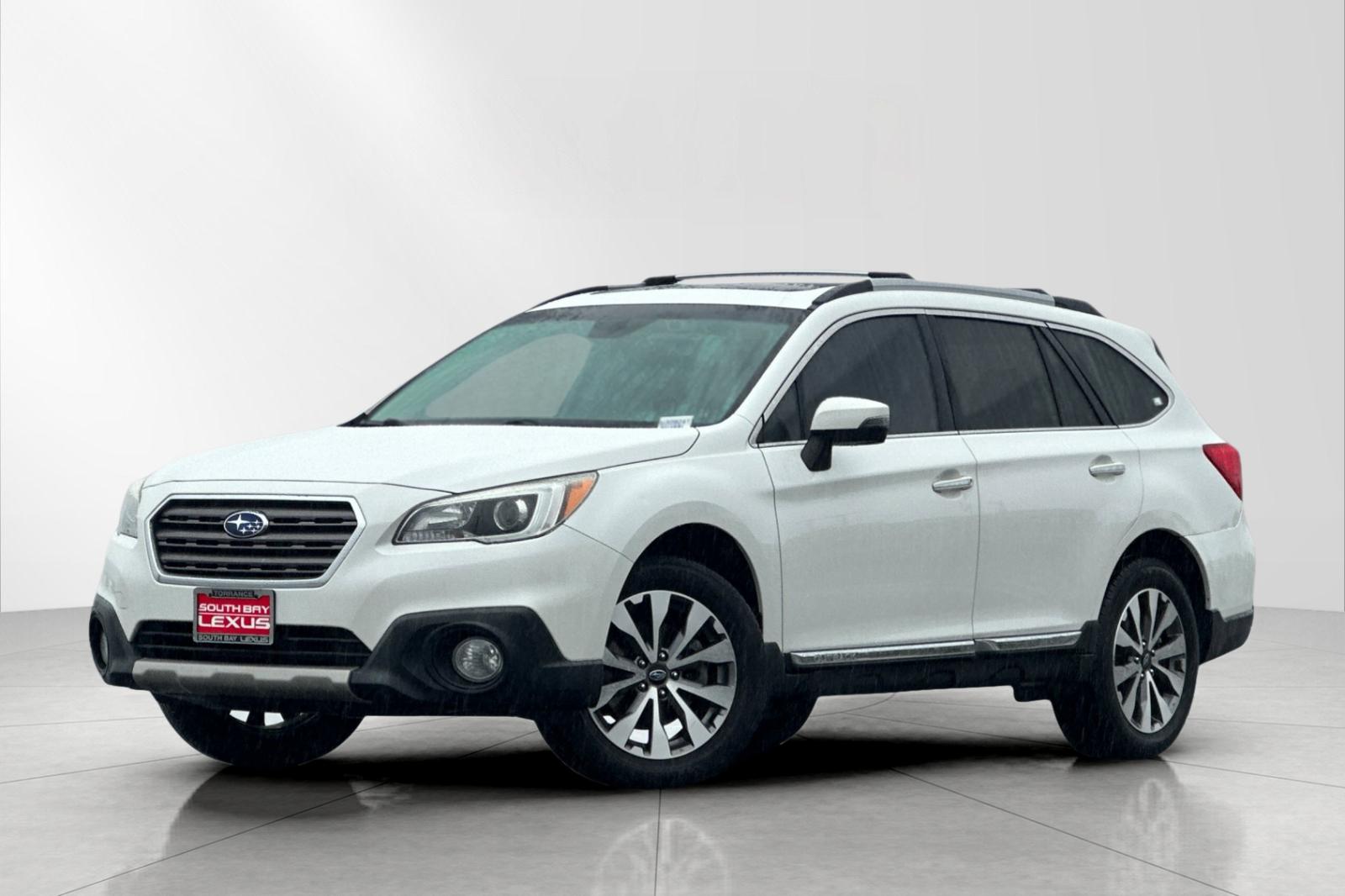 2017 Subaru Outback Touring's photo