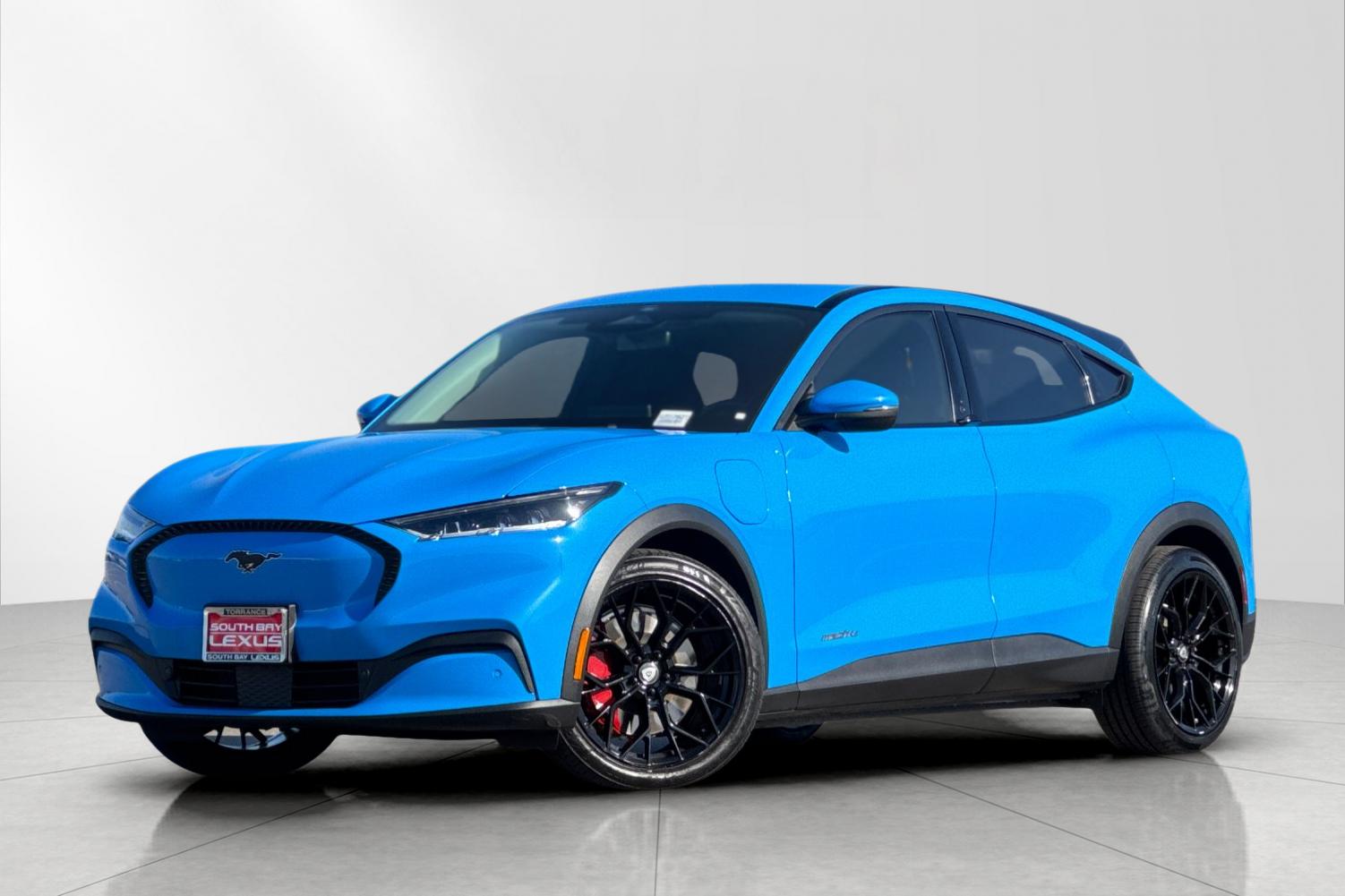 2022 Ford Mustang Mach-E Select RWD