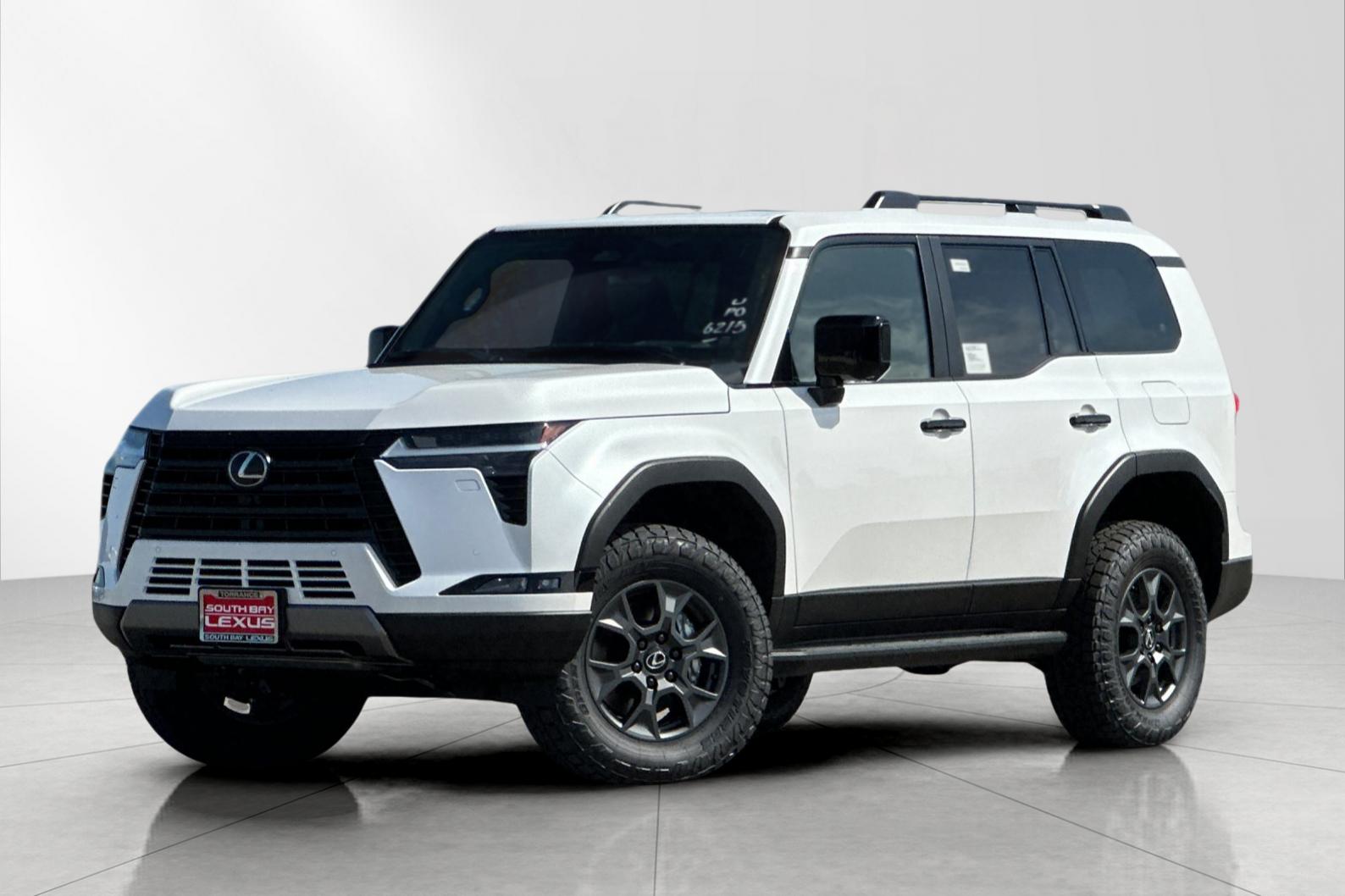New 2026 Eminent White Pearl Lexus  550 OVERTRAIL image 2