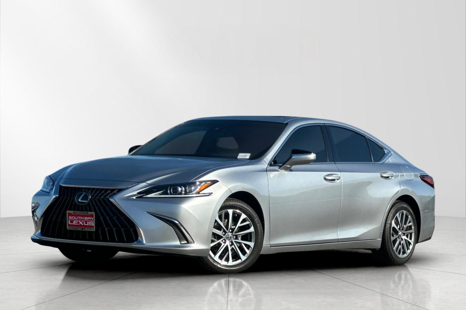 Used 2025 Silver Lexus 350 image 2