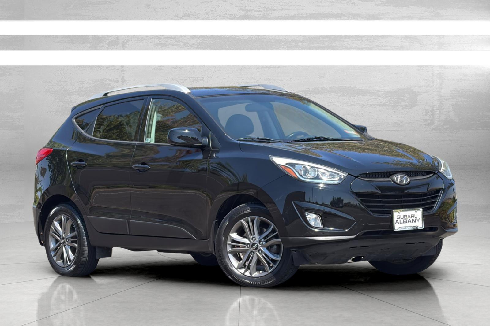 Used 2015 Hyundai Tucson SE with VIN KM8JUCAGXFU003734 for sale in Albany, OR