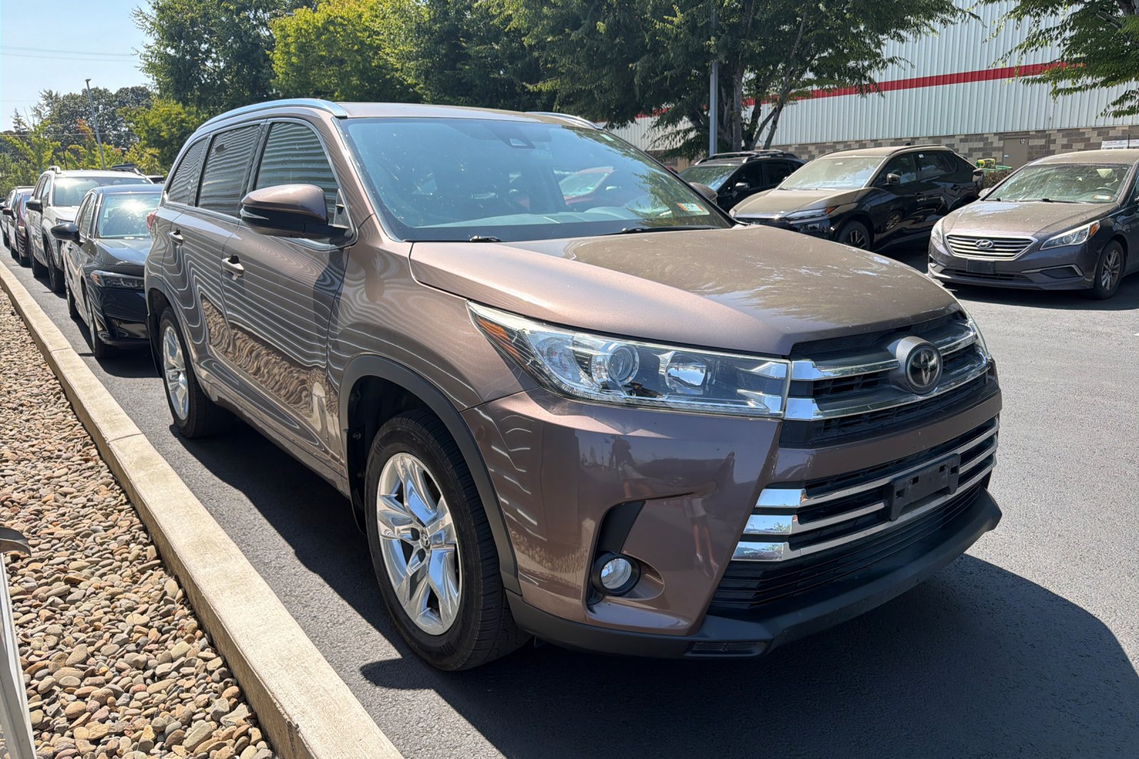 Used 2018 Brown Toyota Limited image 2