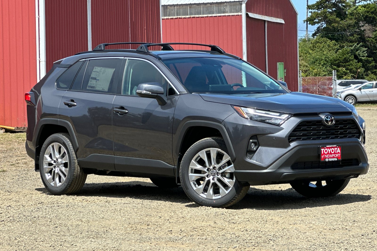 2025 Toyota RAV4 XLE Premium's photo