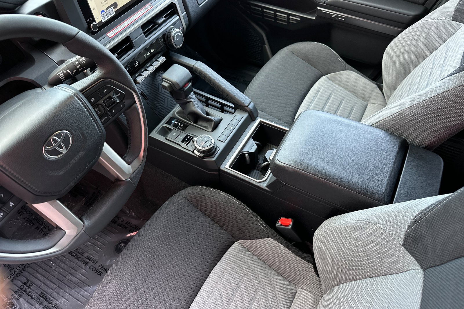 2025 Toyota 4Runner TRD Off-Road photo 7