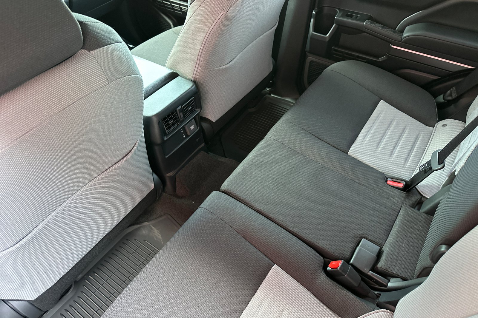 2025 Toyota 4Runner TRD Off-Road photo 9
