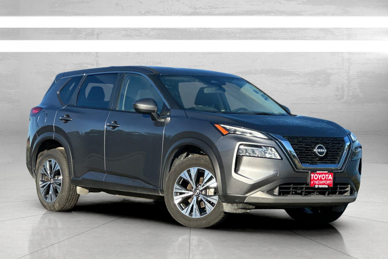 2023 Nissan Rogue SV's photo