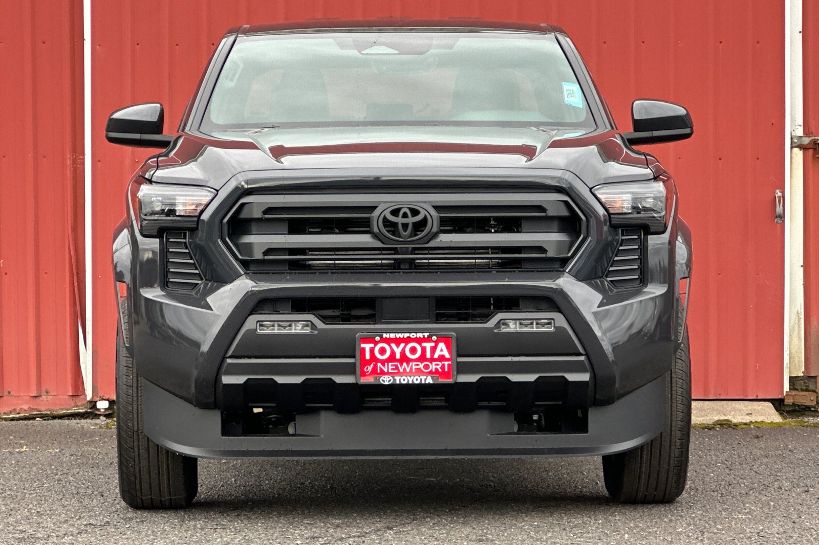 2025 Toyota Tacoma SR5 Double Cab photo 2