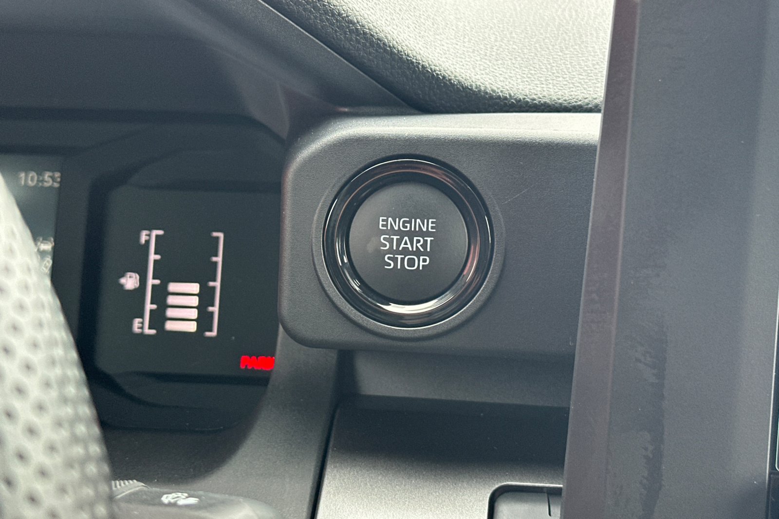 2025 Toyota Tacoma SR5 Double Cab photo 17