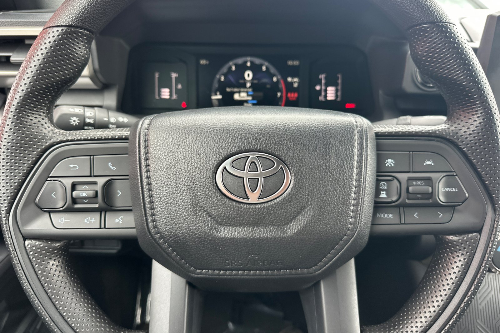 2025 Toyota Tacoma SR5 Double Cab photo 18
