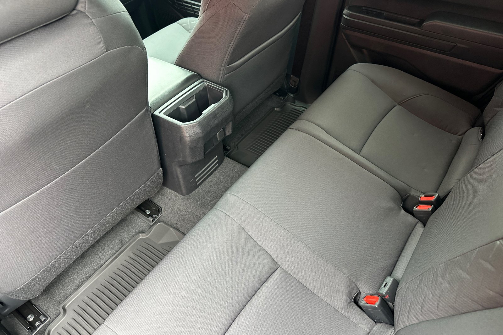 2025 Toyota Tacoma SR5 Double Cab photo 8