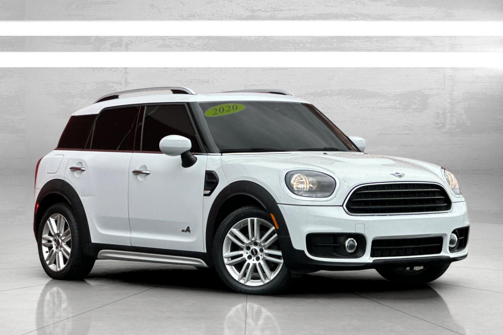 2020 MINI Countryman Base's photo