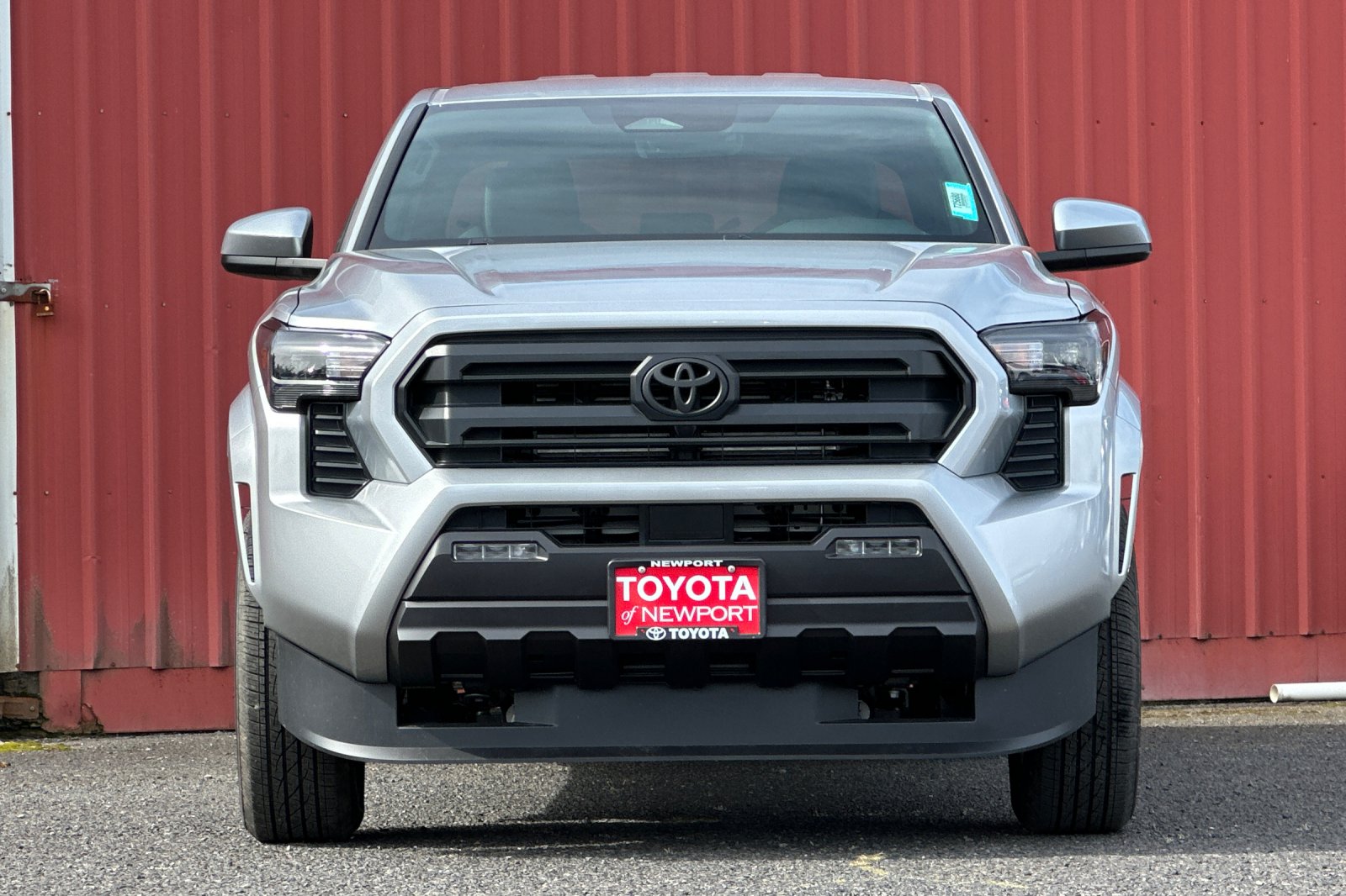 2025 Toyota Tacoma SR5 Double Cab photo 2