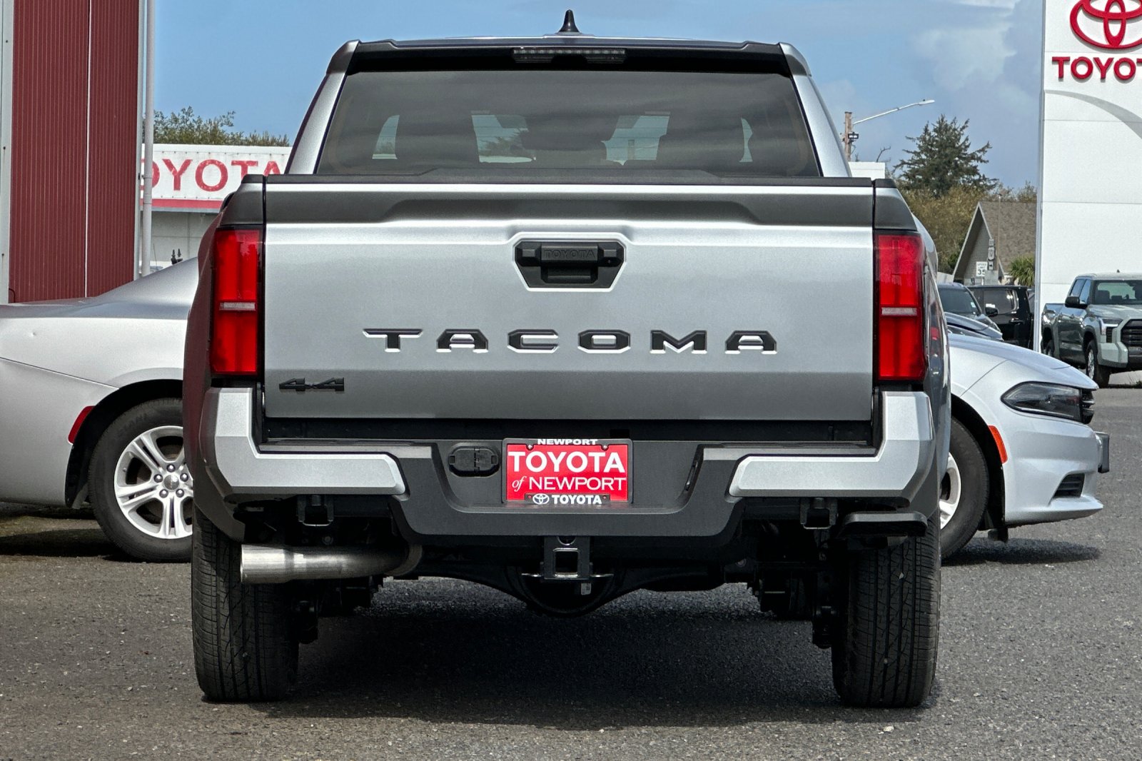 2025 Toyota Tacoma SR5 Double Cab photo 5