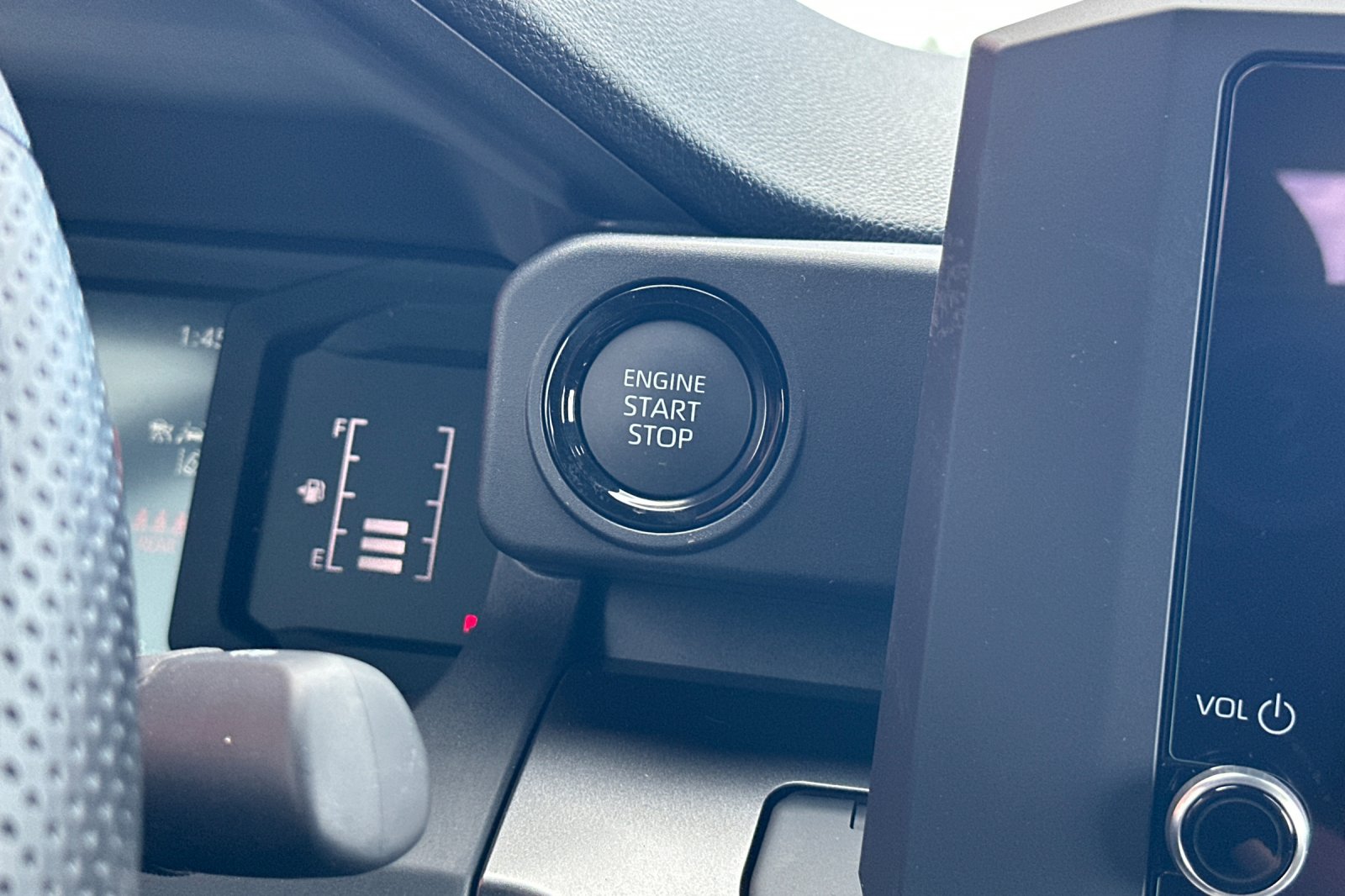 2025 Toyota Tacoma SR5 Double Cab photo 15