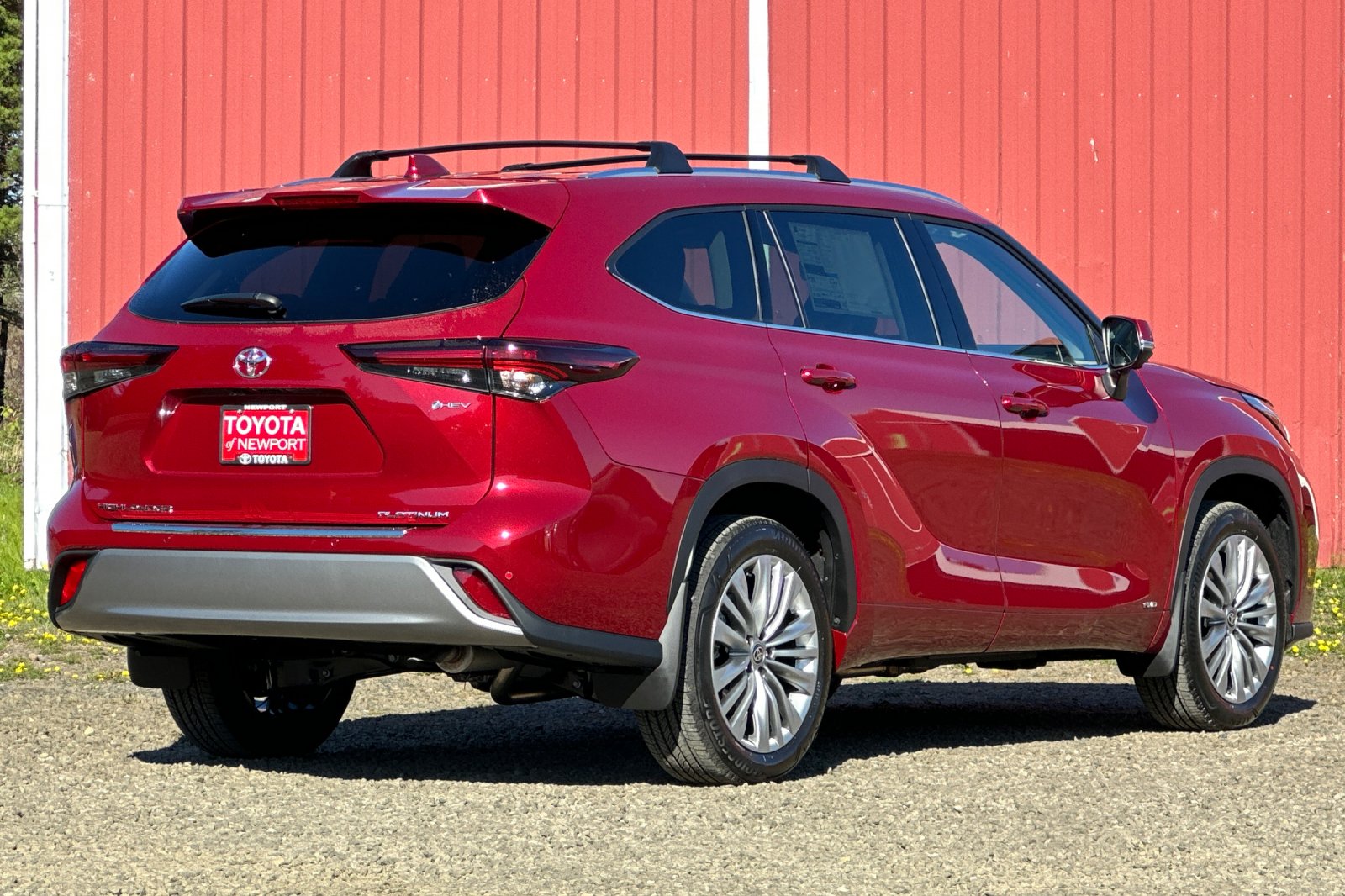 2025 Toyota Highlander Hybrid Platinum photo 4