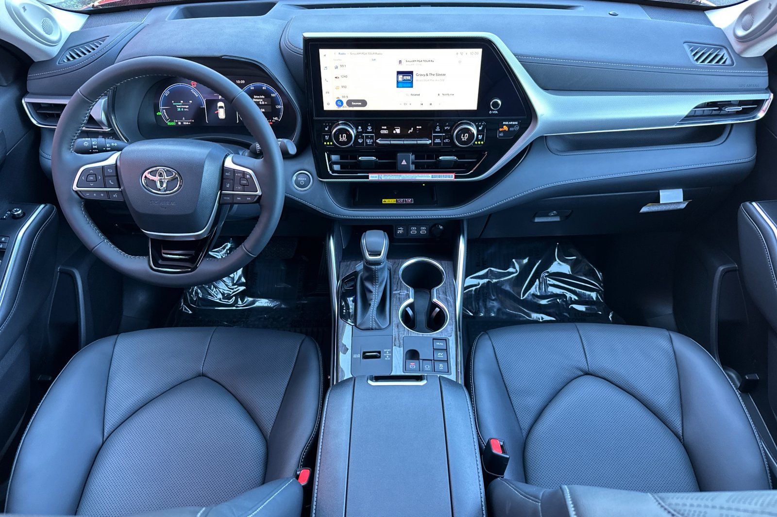 2025 Toyota Highlander Hybrid Platinum photo 9