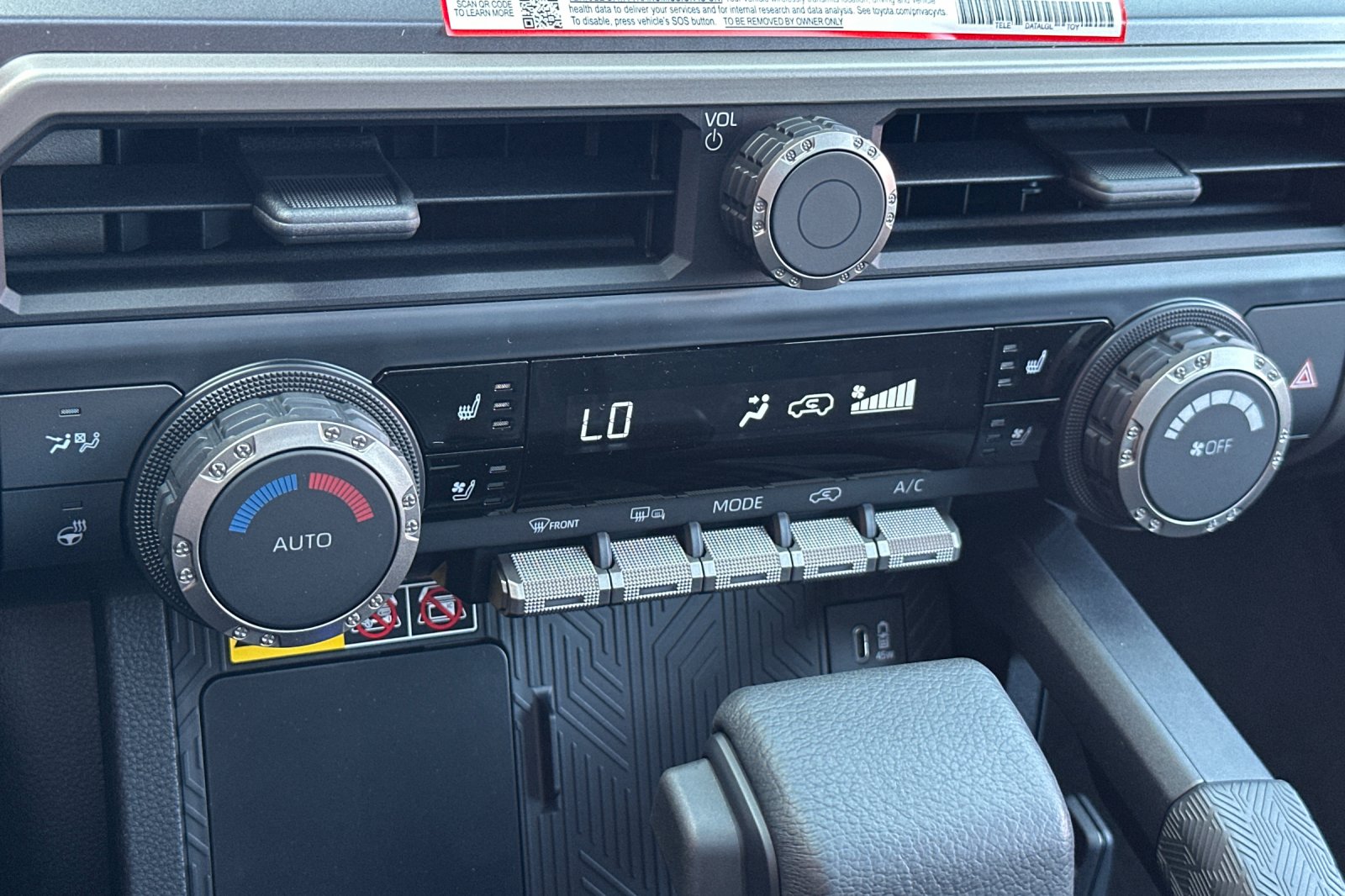 2025 Toyota 4Runner TRD Off-Road Premium photo 15